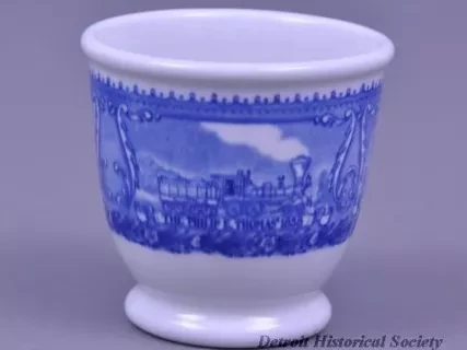 Cup