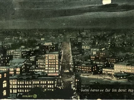 Postcard - Gratios [sic] Avenue and East Side, Detroit, Mich.