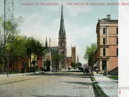 Postcard - Looking Up Woodward Ave. South of Adelaide, Detroit, Mich.