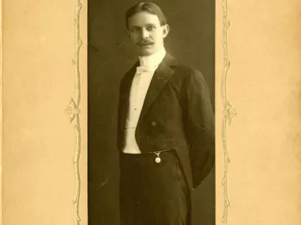 Photograph, Cabinet