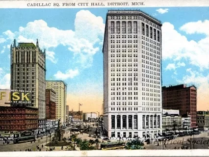 Postcard - Cadillac Sq. From City Hall, Detroit, Mich.