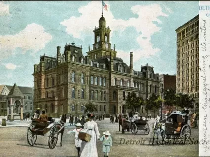 Postcard - Detroit, Mich. City Hall