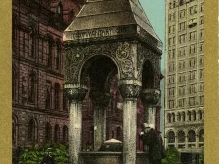 Postcard - Bagley Drinking Fountain, Detroit, Mich.