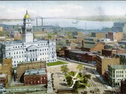 Postcard - East from Majestic Bldg., Detroit, Mich