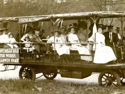 Postcard, Picture