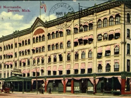 Postcard - Hotel Normandie, Detroit, Mich.
