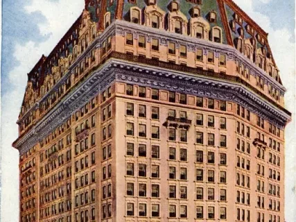 Postcard - Hotel Pontchartrain, Detroit, Mich.