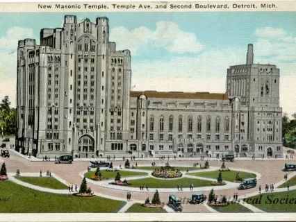 Postcard - New Masonic Temple, Temple Ave. and Second Boulevard, Detroit, Michigan.