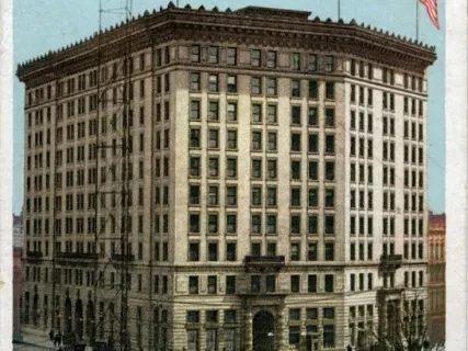 Postcard - Hotel Pontchartrain, Detroit, Mich.