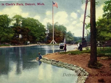 Postcard - Lake in Clark's Park, Detroit, Mich.