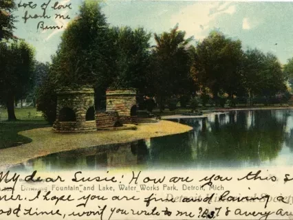 Postcard - Drinking Fountain and Lake, Water Works Park, Detroit, Mich.