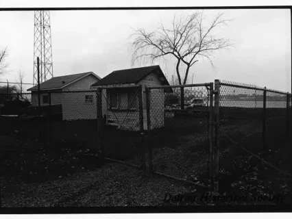 Print, Photographic - W.S.U. Boat House, Belle Isle