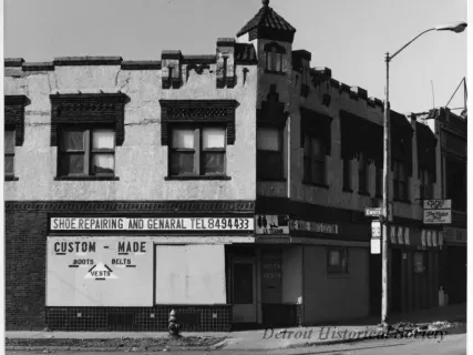 Print, Photographic - Shoe Repairing, Michigan/Ewers