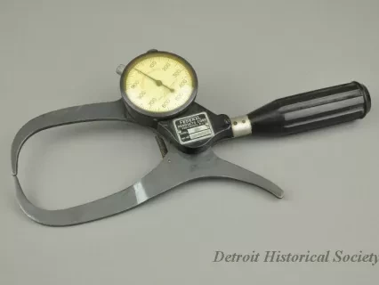 Dial Caliper