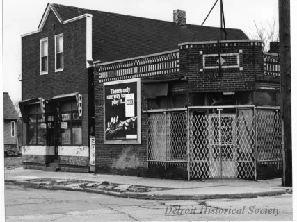 Print, Photographic - 1243 E. McNicholes, Larry's Groceries