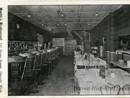 Postcard - Smith's Restaurant, 111 Bates Street, Detroit, Mich.
Phones, Park 578-J, City 3146-R.