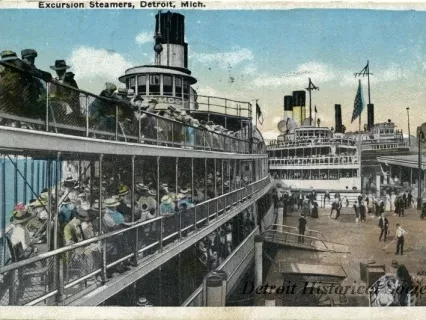 Postcard - Excursion Steamers, Detroit, Mich.