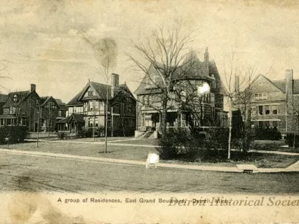 Postcard - A group of Residences, East Grand Boulevard, Detroit, Mich.