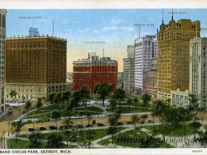 Postcard - Grand Circus Park, Detroit, Mich.
