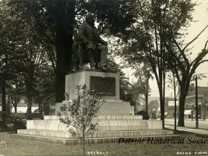 Postcard - Detroit