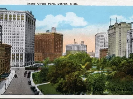 Postcard - Grand Circus Park, Detroit, Mich.