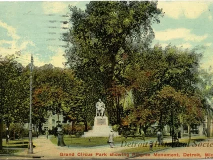 Postcard - Grand Circus Park, showing Pingree Monument, Detroit, Mich.