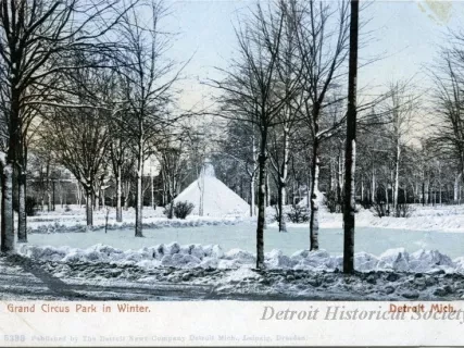 Postcard - Grand Circus Park in Winter. Detroit Mich.