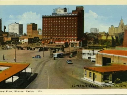 Postcard - Tunnel Plaza, Windsor, Canada