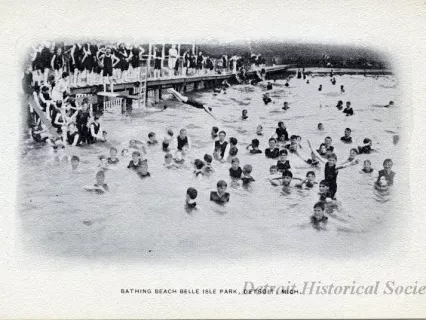 Postcard - Bathing Beach, Belle Isle Park, Detroit, Mich.