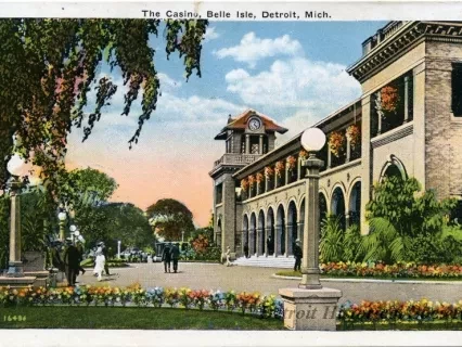 Postcard - The Casino, Belle Isle, Detroit, Mich.