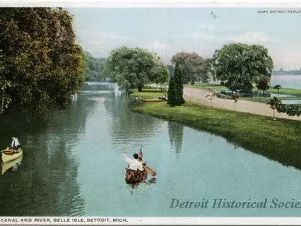 Postcard - Canal and River, Belle Isle, Detroit, Mich.