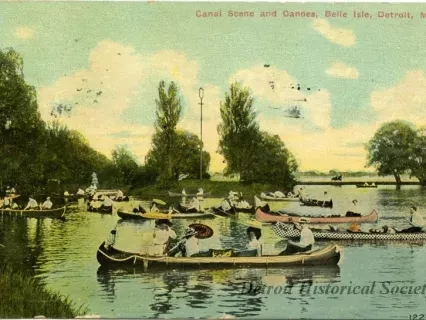 Postcard - Canal Scene and Canoes, Belle Isle, Detroit, Mich.