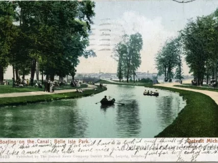 Postcard - Boating on the Canal; Belle Isle Park, Detroit, Mich.