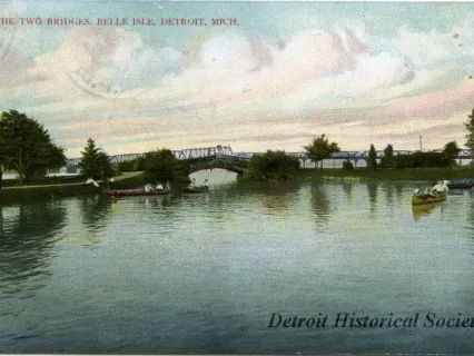 Postcard - The Two Bridges, Belle Isle, Detroit, Mich.