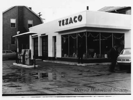 Print, Photographic - Texaco Gas Station, 8041 John R, Detroit, MI