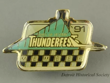 Medal, Pin