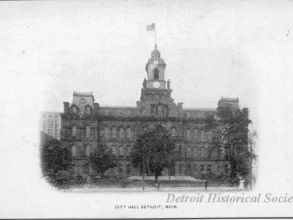 Postcard - City Hall Detroit, Mich.