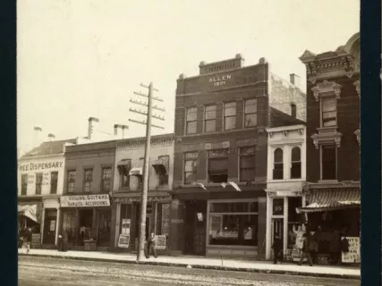 Photograph, Cabinet