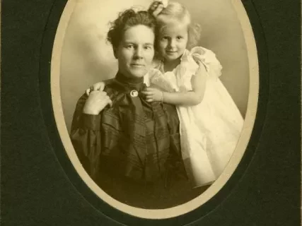 Photograph, Cabinet
