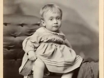 Photograph, Cabinet