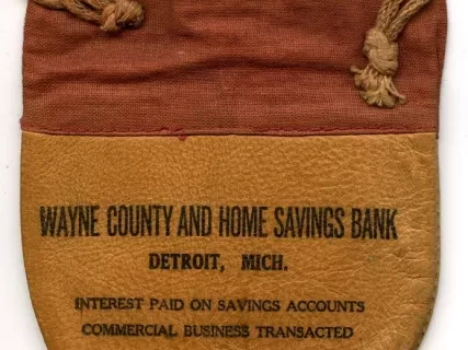 Purse, Change