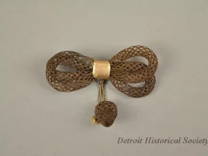 Brooch