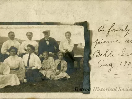 Postcard, Picture