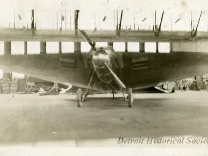 Postcard, Picture
