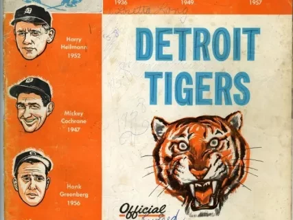 Yearbook - Detroit Tigers Official 1958 Yearbook