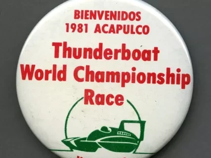Button, Souvenir