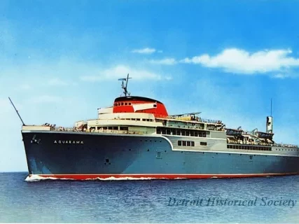Postcard - Aquarama