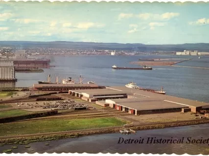 Postcard - The New Seaway Terminal