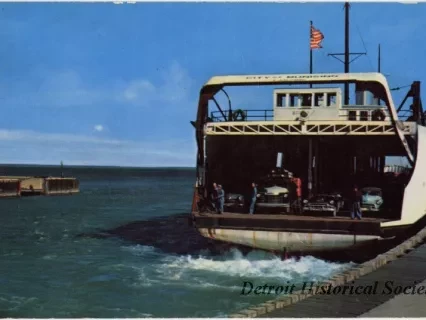 Postcard - THE CITY OF MUNISING