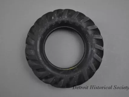 Tire, Tractor